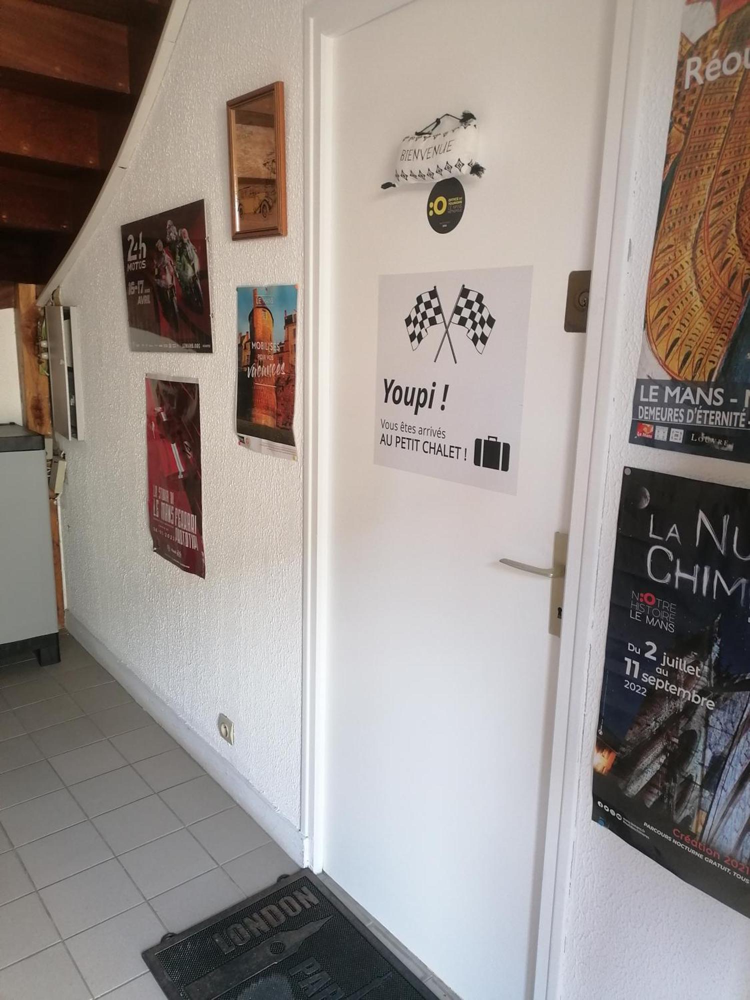 Le Petit Chalet -Appartement Proche De La Vieille Ville , Du Centre Ville Et Du Tram- Petit Dejeuner Offert Ле-Ман Екстер'єр фото
