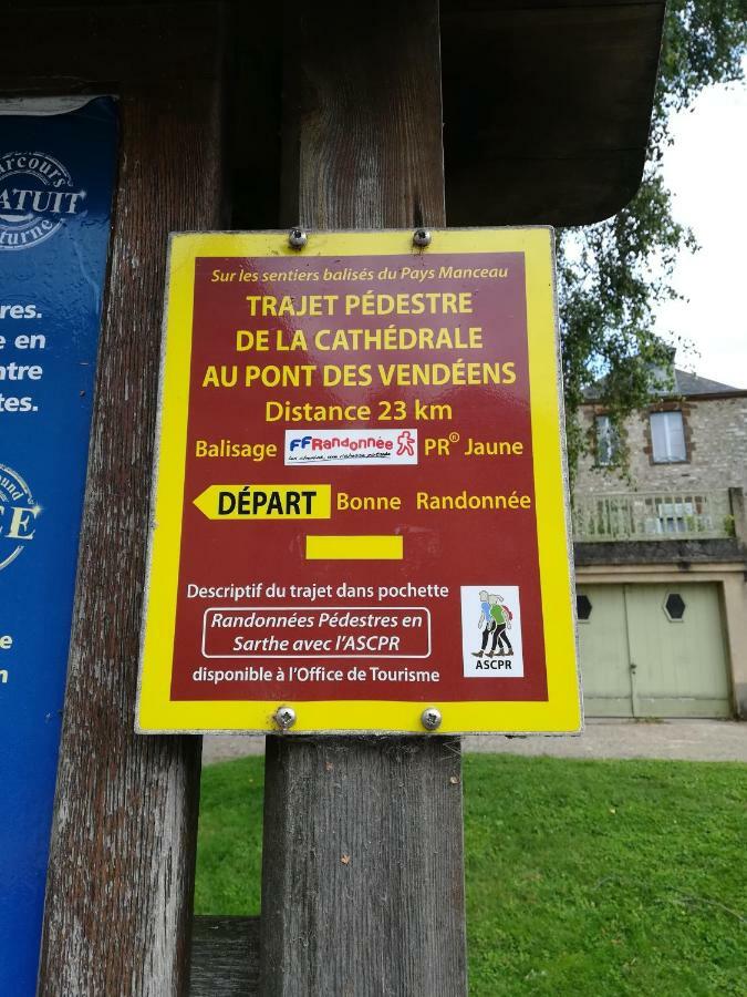 Le Petit Chalet -Appartement Proche De La Vieille Ville , Du Centre Ville Et Du Tram- Petit Dejeuner Offert Ле-Ман Екстер'єр фото